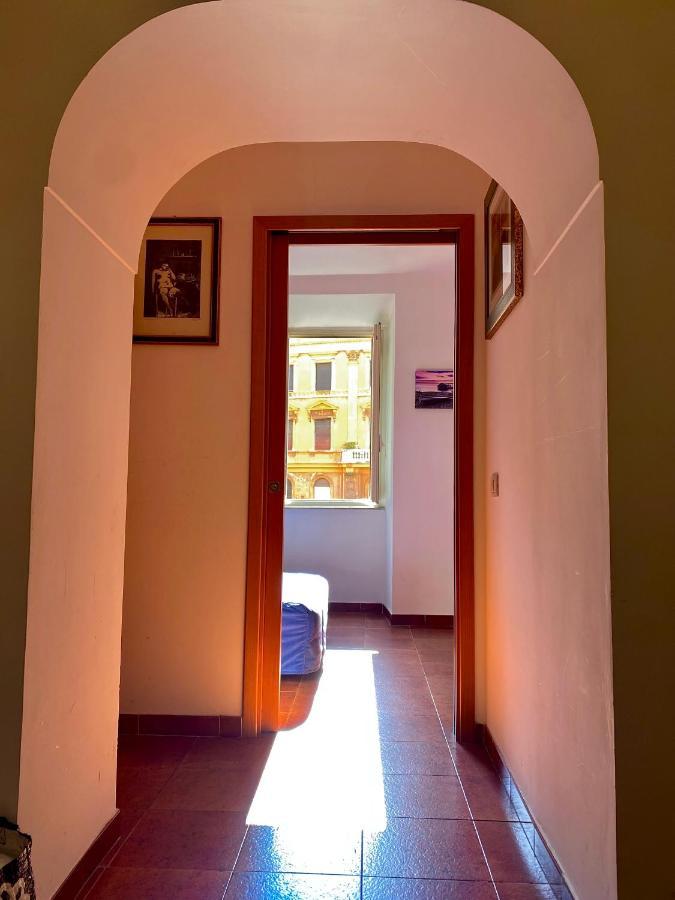 Apartment Arenula روما المظهر الخارجي الصورة