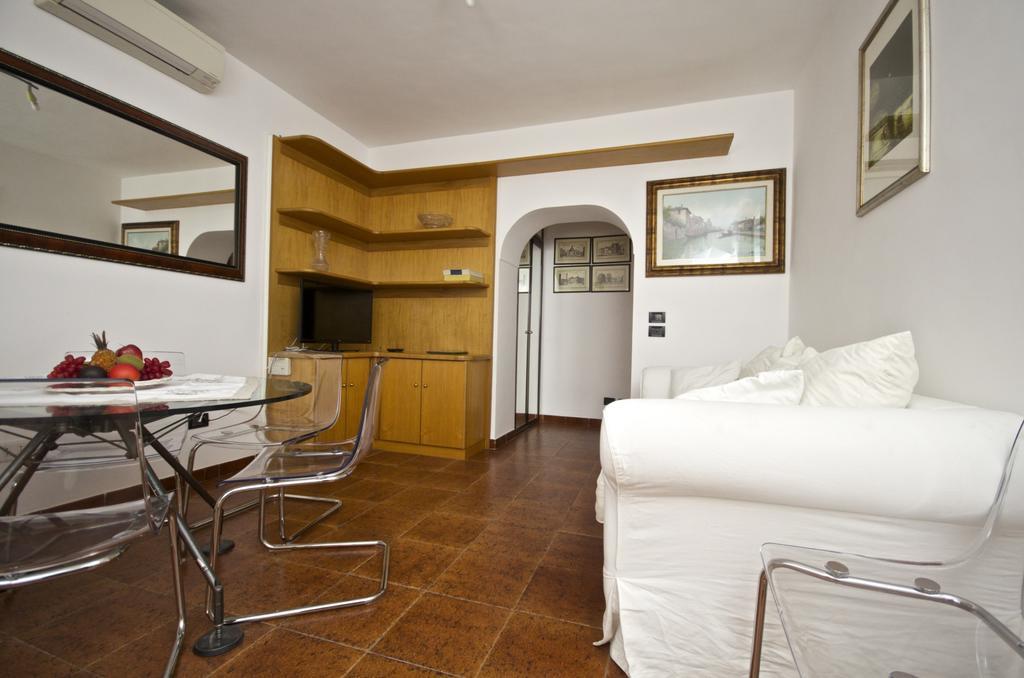 Apartment Arenula روما الغرفة الصورة